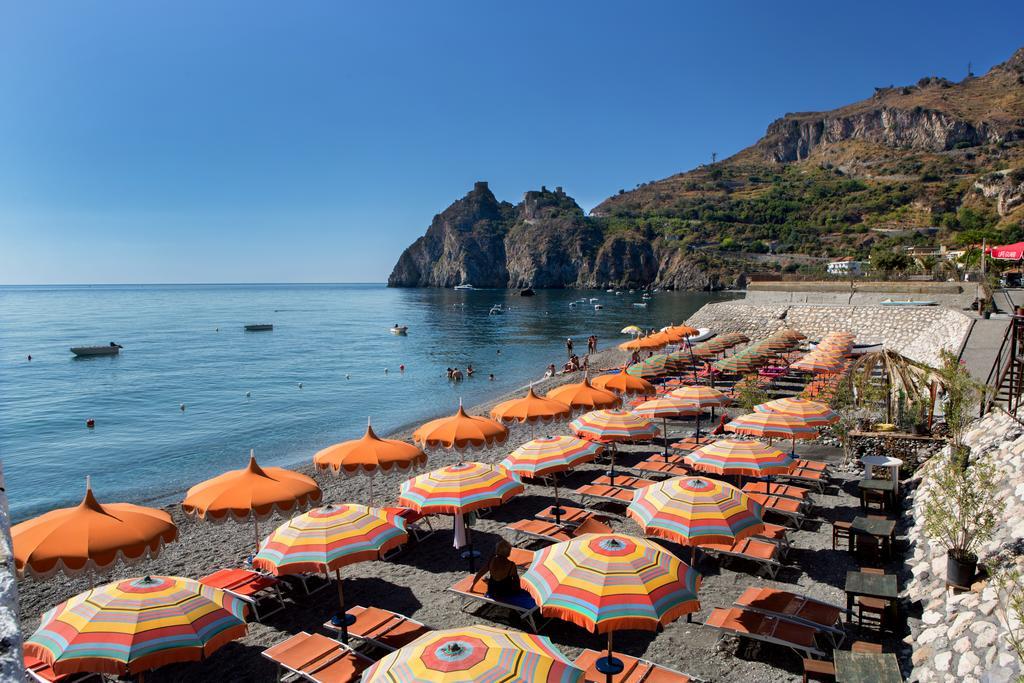Hotel Donna Rosa SantʼAlessio Siculo 외부 사진