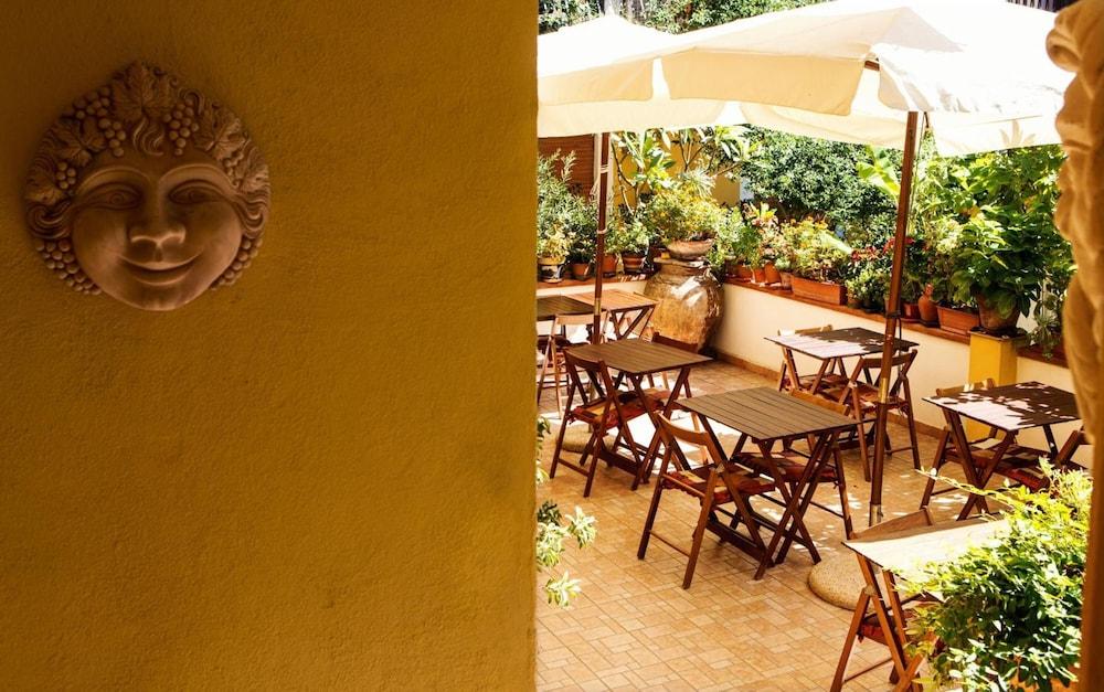 Hotel Donna Rosa SantʼAlessio Siculo 외부 사진