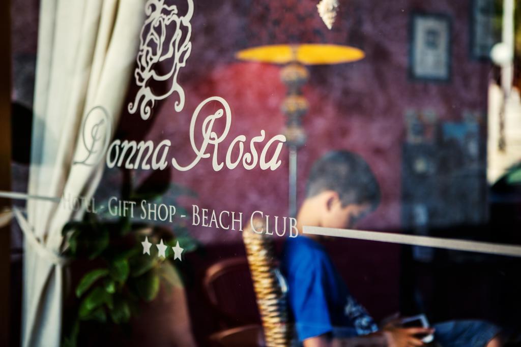 Hotel Donna Rosa SantʼAlessio Siculo 외부 사진