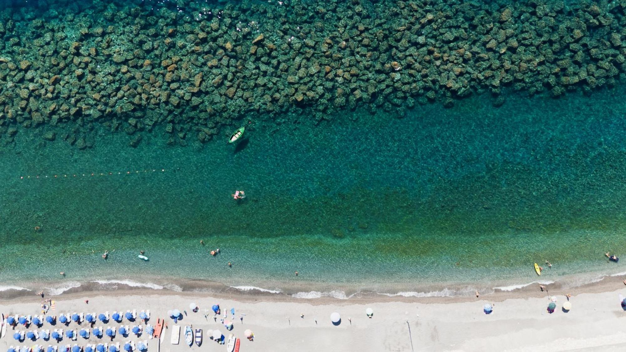 Hotel Donna Rosa SantʼAlessio Siculo 외부 사진