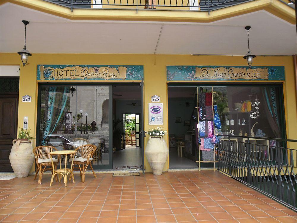 Hotel Donna Rosa SantʼAlessio Siculo 외부 사진