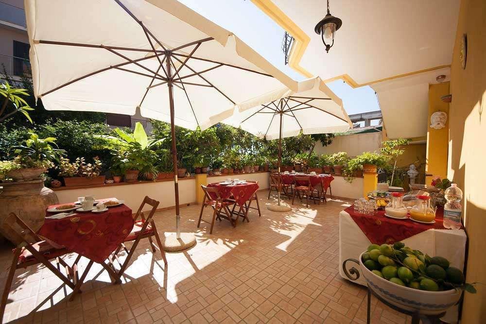 Hotel Donna Rosa SantʼAlessio Siculo 외부 사진