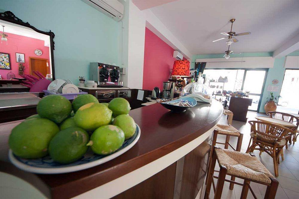 Hotel Donna Rosa SantʼAlessio Siculo 외부 사진